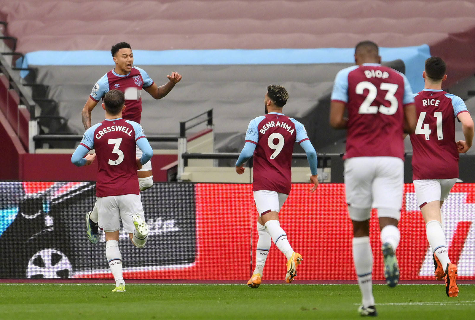 尤其是在下 尤其是在下